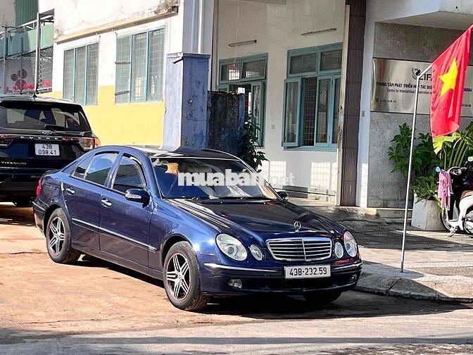 Mercedes Benz E240 W211 2003 Xanh