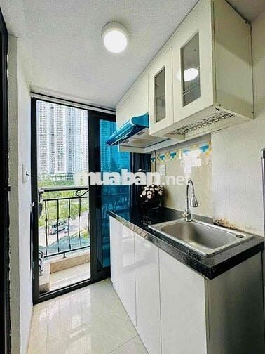 GÁC XÉP FULL ĐỒ SIÊU XINH NGAY ĐH HÀ NỘI - CMC NGÃ TƯ TỐ HỮU