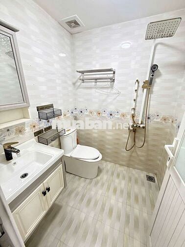 🎉 Phòng Cửa Sổ Rộng 35m2 - Full Nội Thất, Vạn Kiếp Gần Chợ Bà Chiểu