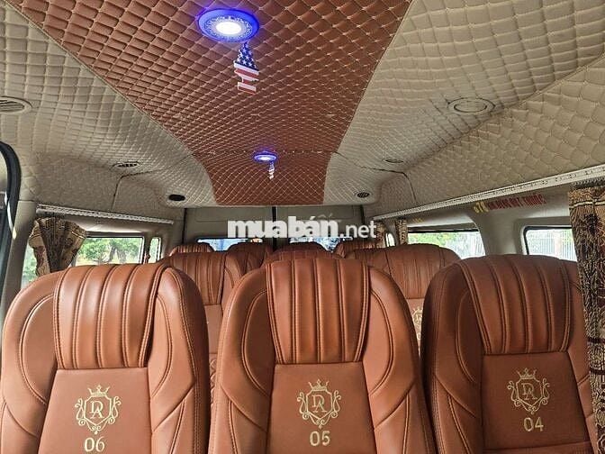 TRANSIT LUXURY 2018, 183000KM BẢO HÀNH1 NĂM