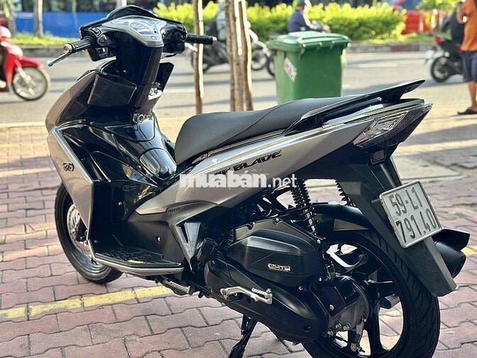 Honda Air Blade 125 2015 Bạc đen - BS TPHCM