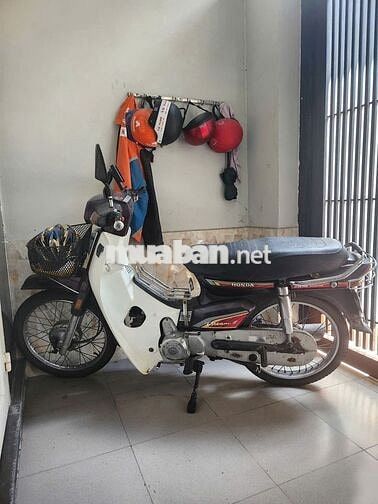 Honda Dream 7 số 1995 Trắng