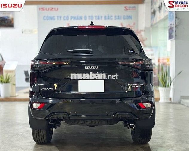 ISUZU MU-X PREMIUM 4x4 AT -  TẶNG NGAY 20L DẦU