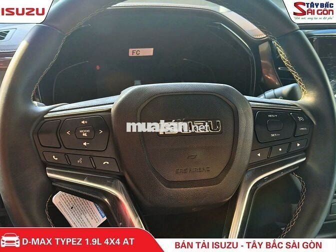 ISUZU D-MAX TYPE Z MÀU TRẮNG "NGỌC TRINH" VIN 2025