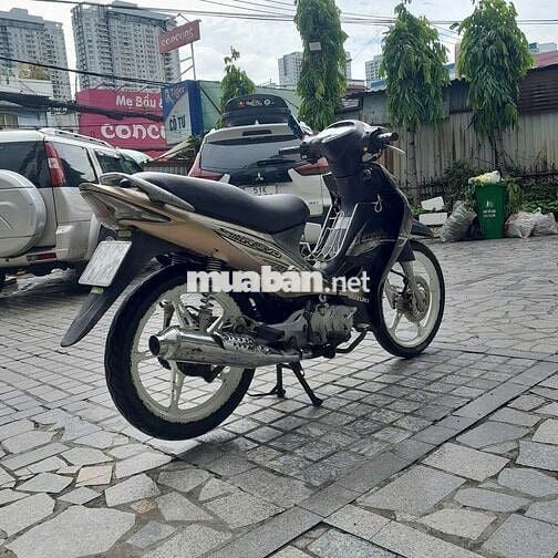 Suzuki Smast revo