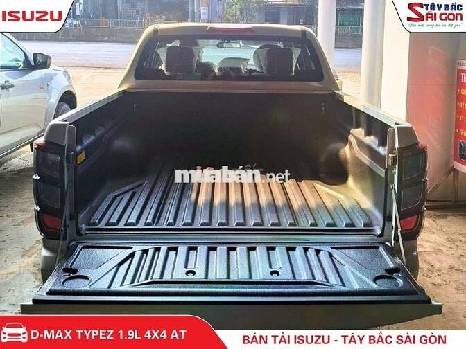 ISUZU D-MAX TYPE Z MÀU TRẮNG "NGỌC TRINH" VIN 2025