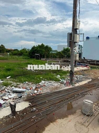 CHỦ NGỘP KHÔNG CÒN KHẢ NĂNG XOAY BÁN GẤP LÔ ĐẤt 182M2 CHỈ VỚI 4 TỶ 4