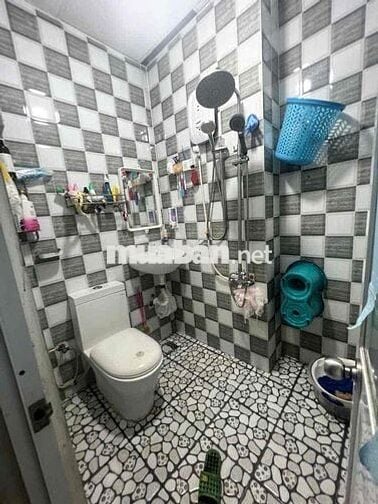 Bán CC Tây Thạnh: 57m2 ,2pn;1wc ; 2ty550t Sổ lâu dài ngay Aeon