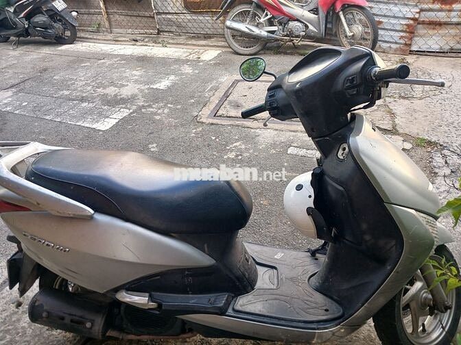Honda Lead Bạc