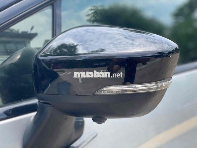 Mitsubishi Xpander AT 2019 90000 km Bạc Tự động