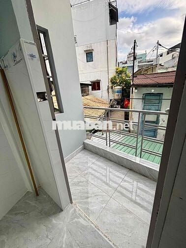 cần bán gấp nhà phố 1 xẹc Huỳnh Khương An, nhà mới sạch sẽ
