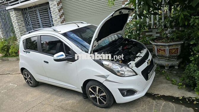 Chevrolet Spark LT 2017 Trắng. một đời chủ