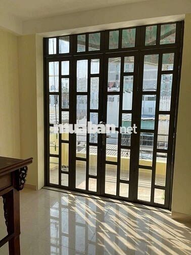 Cho thuê nhà nguyên căn.Đường Trần Đình Xu.Phường Nguyễn Cư Trinh. Q1