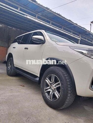 Cần bán xe toyota fortuner 2019 ( xe gia đình )