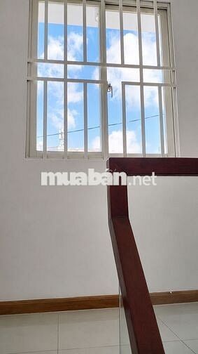Bán nhà mặt tiền số 672 Nguyễn Trãi P11 Q5 kinh doanh sầm uất