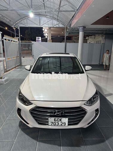 Hyundai Elantra 2018 1.6 Tự động Trắng