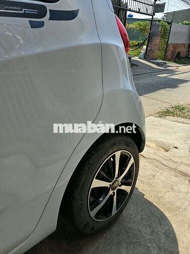 Chevrolet Spark LT 2017 Trắng. một đời chủ