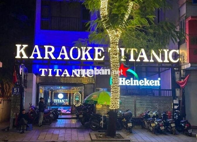 [LÀM NGAY, BAO ĂN Ở, CÓ THƯỞNG] 10 PHỤC VỤ NAM VIP