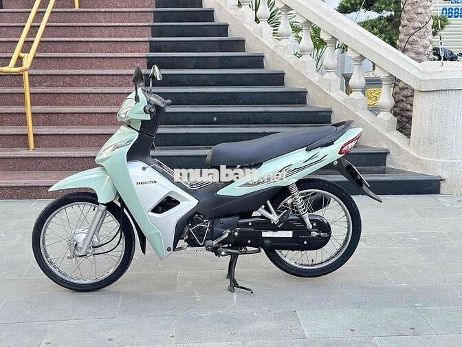 Honda Wave 2017 Xanh ngọc, xe trùm mền nên mới lăm