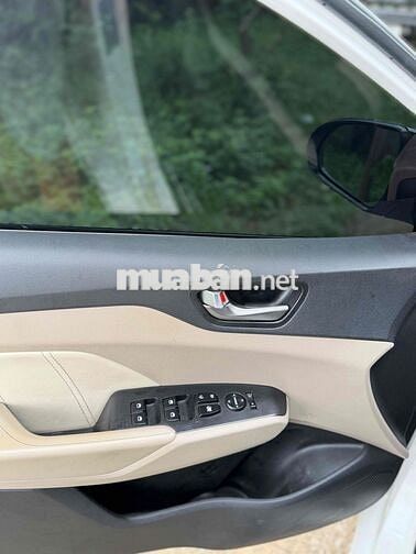 Hyundai Accent 2022 Số sàn Trắng 92369 km