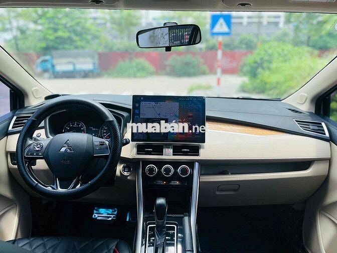 Mitsubishi Xpander AT 2019 90000 km Bạc Tự động