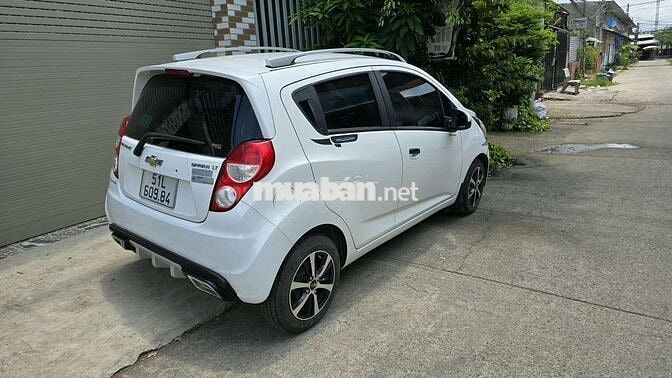 Chevrolet Spark LT 2017 Trắng. một đời chủ