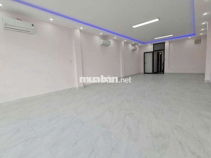 CHO THUÊ NHÀ 5X22(TRỆT+3LẦU) FULL MÁY LẠNH+THANG MÁY KẾ AEON TÂN PHÚ