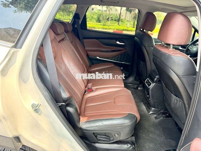 Hyundai Santafe Premium 2023 Xăng 9000km Trắng