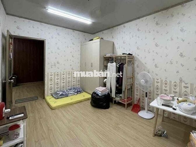 Cho Thuê Nhà Lạc Long Quân, P.5, Quận 11, 2PN (3,5x15m) HXH