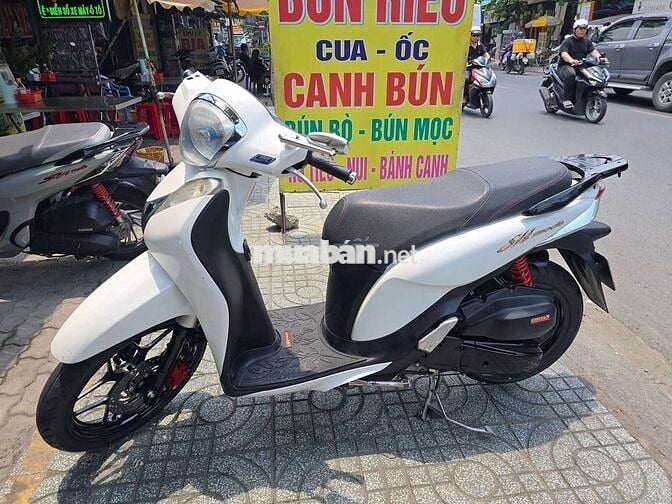Honda SH Mode 2016 Trắng Tự động