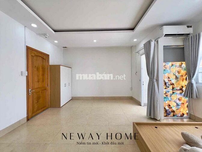 Studio ban công full nội thất máy giặt riêng gần cầu Nguyễn Văn Cừ