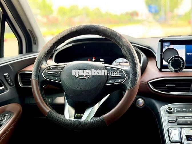 Hyundai Santafe Premium 2023 Xăng 9000km Trắng