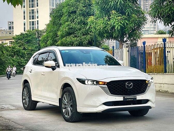 Mazda CX-5 2.0 Premium Exclusive 2023 Trắng