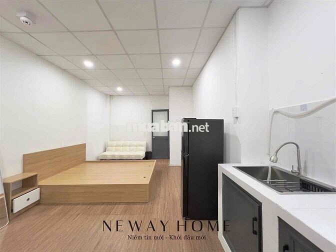 Studio ban công full nội thất máy giặt riêng gần cầu Nguyễn Văn Cừ