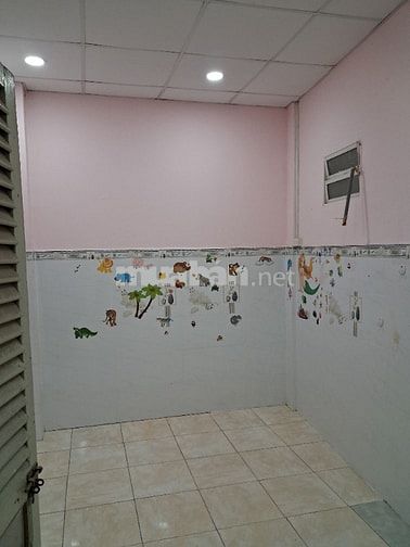 Cho thuê nhà hẻm xh 4m 17/28 trần văn ơn,p tân sơn nhì, tân phú tphcm