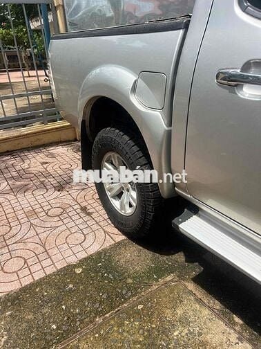 Ford Ranger XLT 2011 Số sàn Bạc