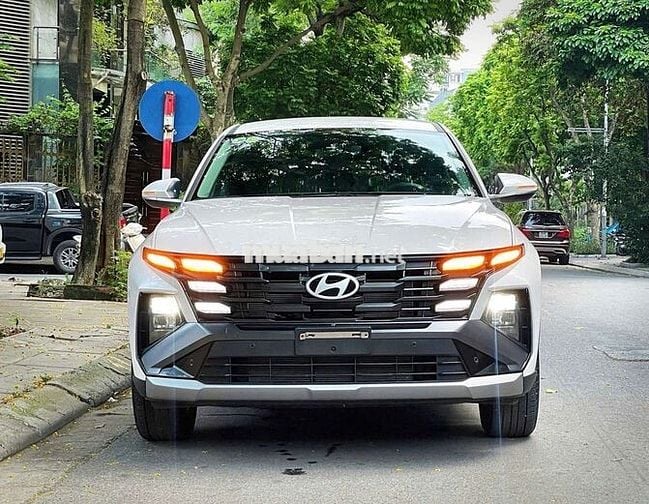 Hyundai Tucson 2025 Tiêu chuẩn 9000 km Trắng