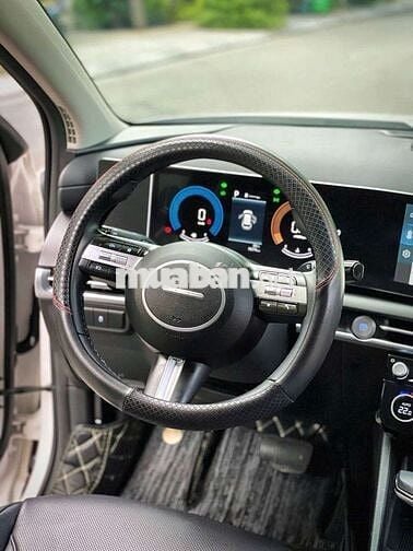 Hyundai Tucson 2025 Tiêu chuẩn 9000 km Trắng