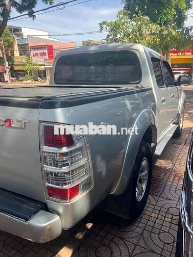 Ford Ranger XLT 2011 Số sàn Bạc