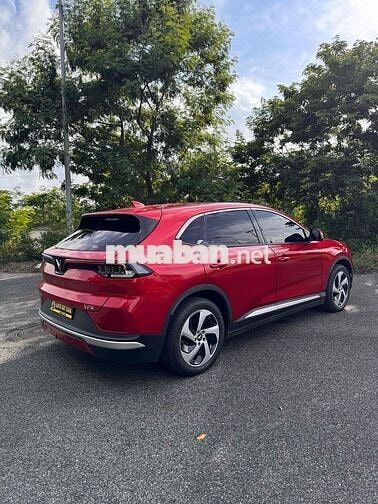 Vinfast VF8 S 2024 Điện 27000 km Đỏ
