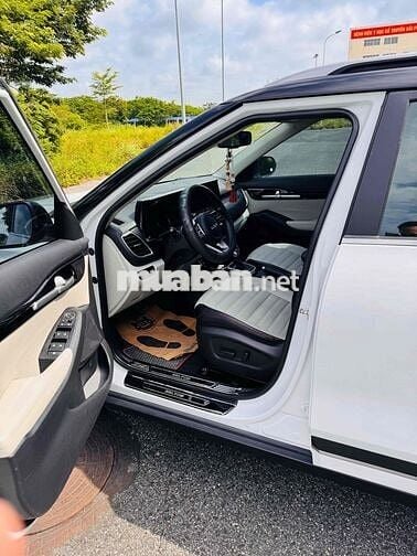 Kia Seltos Premium 2022 Trắng 57253 km