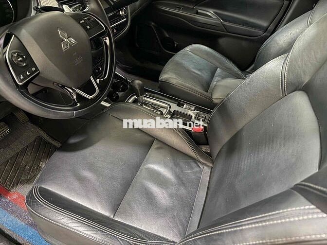 Mitsubishi Outlander 2019 Trắng Tự động
