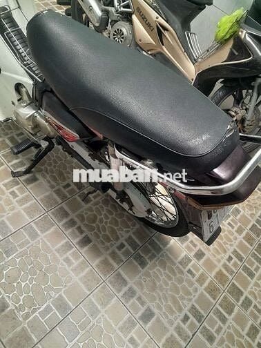 Honda Dream Trắng, Đen êm sạch sẽ