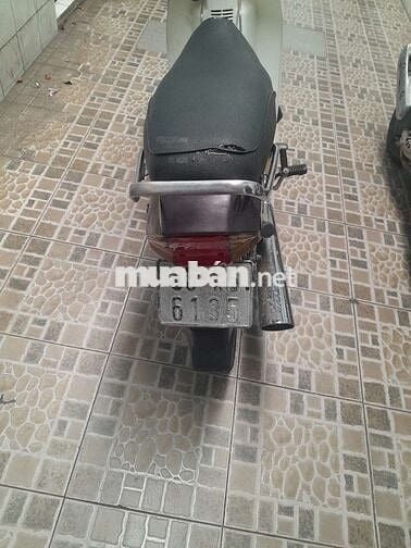 Honda Dream Trắng, Đen êm sạch sẽ