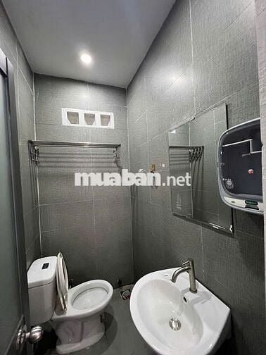 Cho thuê Minihouse 2 phòng ngủ ngay tại trung tâm ninh kiều