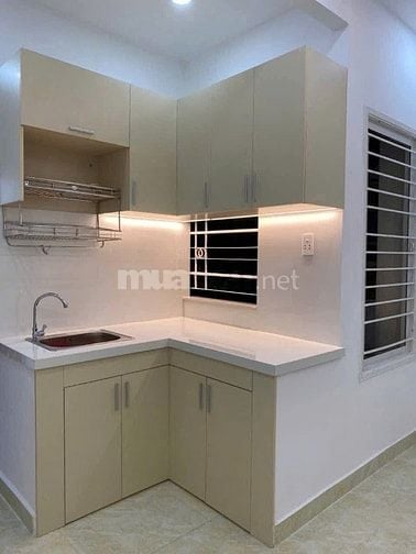 Chung cư Hoàng Sa Quận 3 thang bộ lầu 2 giá 8.5Tr/th 1PN có ban công 