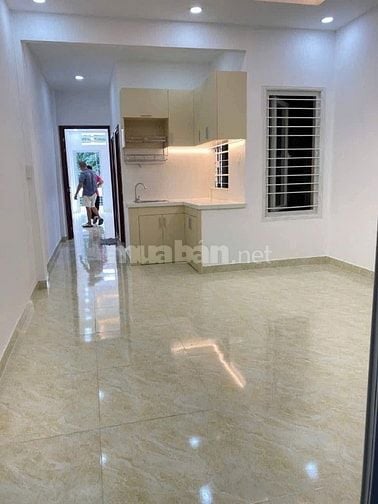 Chung cư Hoàng Sa Quận 3 thang bộ lầu 2 giá 8.5Tr/th 1PN có ban công 