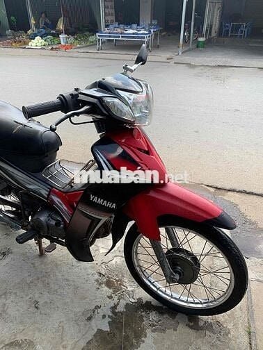 Yamaha Sirius Đỏ đen đã sử dụng