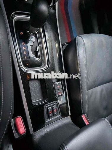 Mitsubishi Outlander 2019 Trắng Tự động