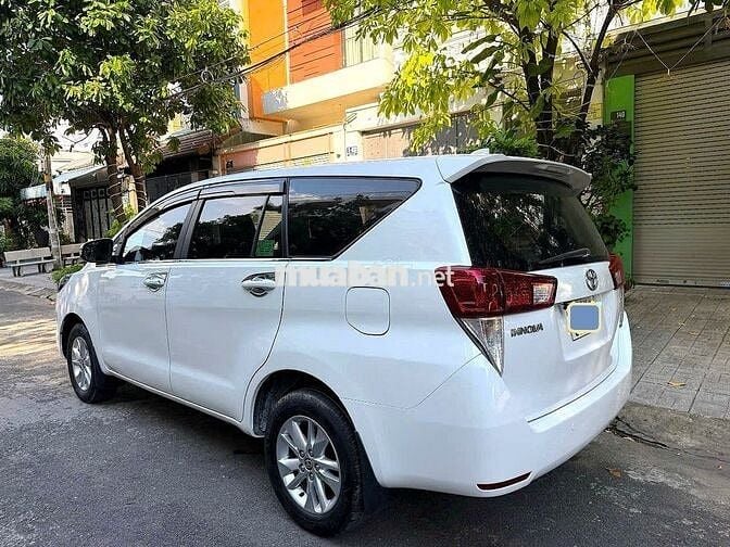 Bán TOYOTA INNOVA 2.0E 2019 zin xe nhà chính chủ